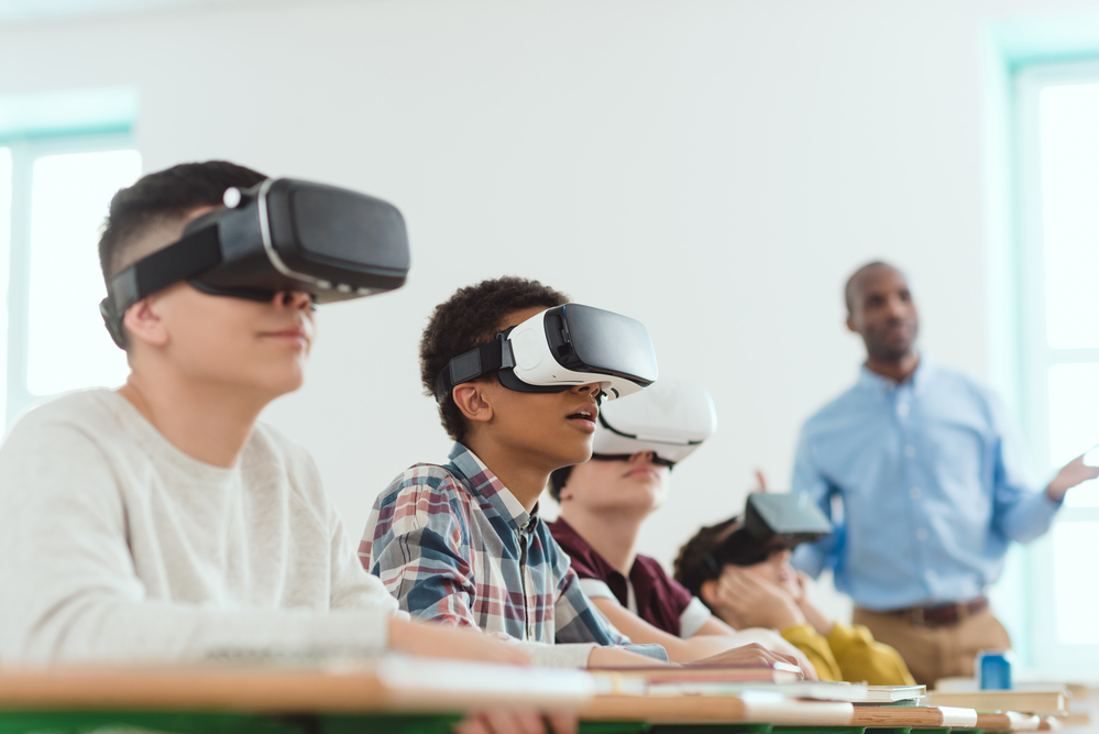 Must Know for Industries That Use VR Devices: Here’s How to Disinfect Them